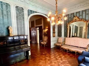 Hotel · 454m² · 8 Ambientes · 2 Cocheras · Casa Petit Hotel Estilo Europeo 500 m²