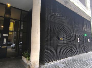Entrada al edificio · Departamento en Alquiler en Núñez — 2 Ambientes con Cochera, Balcón y Amenities