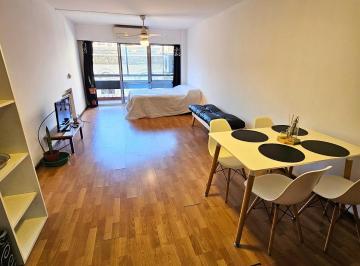 Departamento · 38m² · 1 Ambiente · Monoambiente con Balcón Al Frente y Cocina Independiente — Centro Río