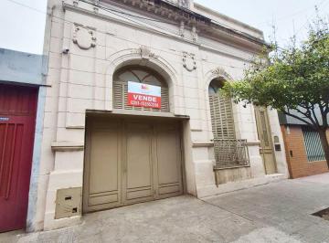 Departamento de 2 ambientes, Córdoba · Vendo Dpto. 1 Dormitorio + 14 Cocheras en B° Pueyrredón. Ideal Inversores