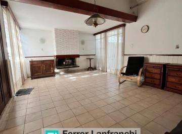 Casa · 470m² · 10 Ambientes · 3 Cocheras · Casa en Juniors