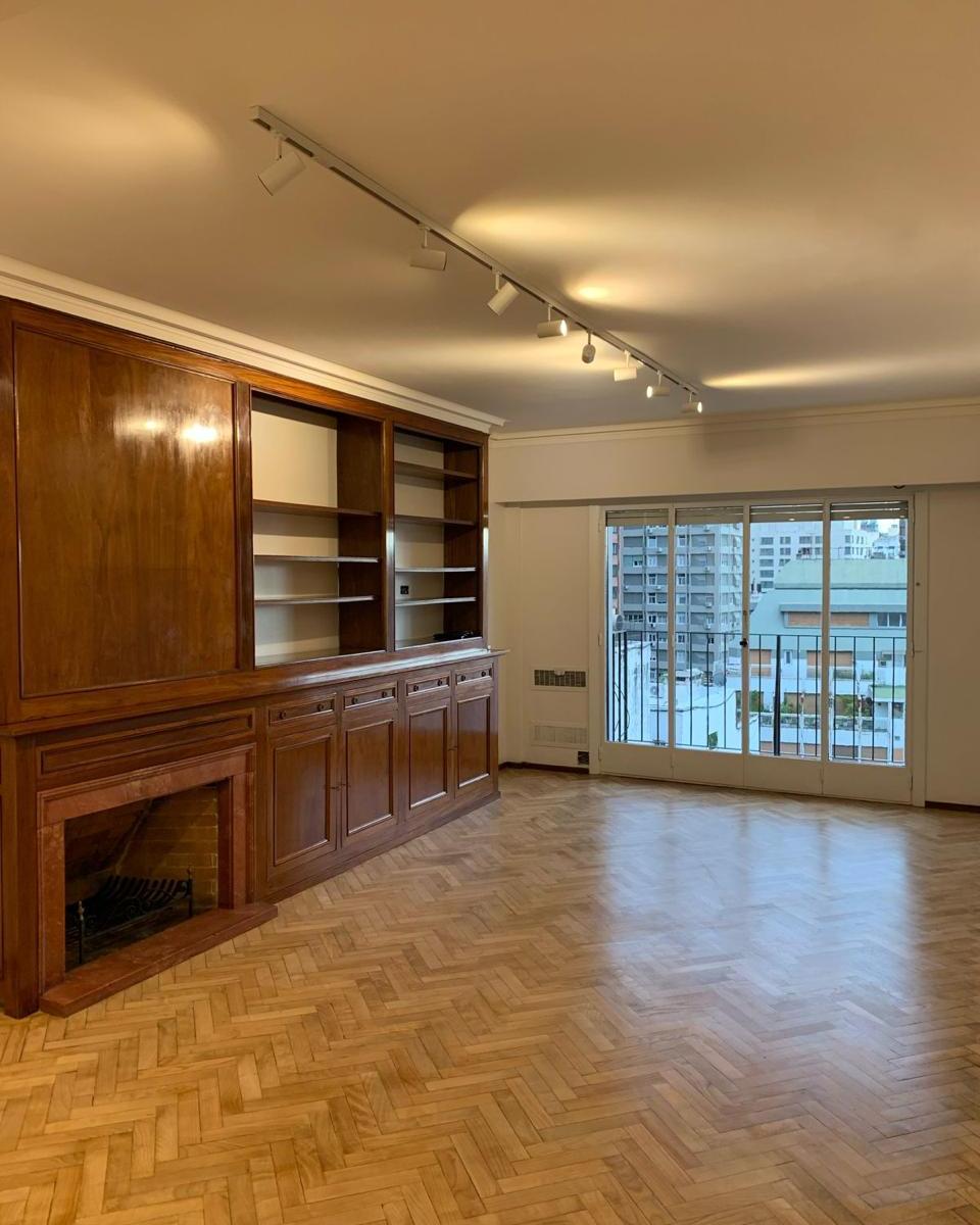 Cerrito 1518