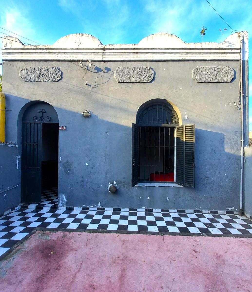 Primero de Mayo 1300, Remedios de Escalada, Lanús