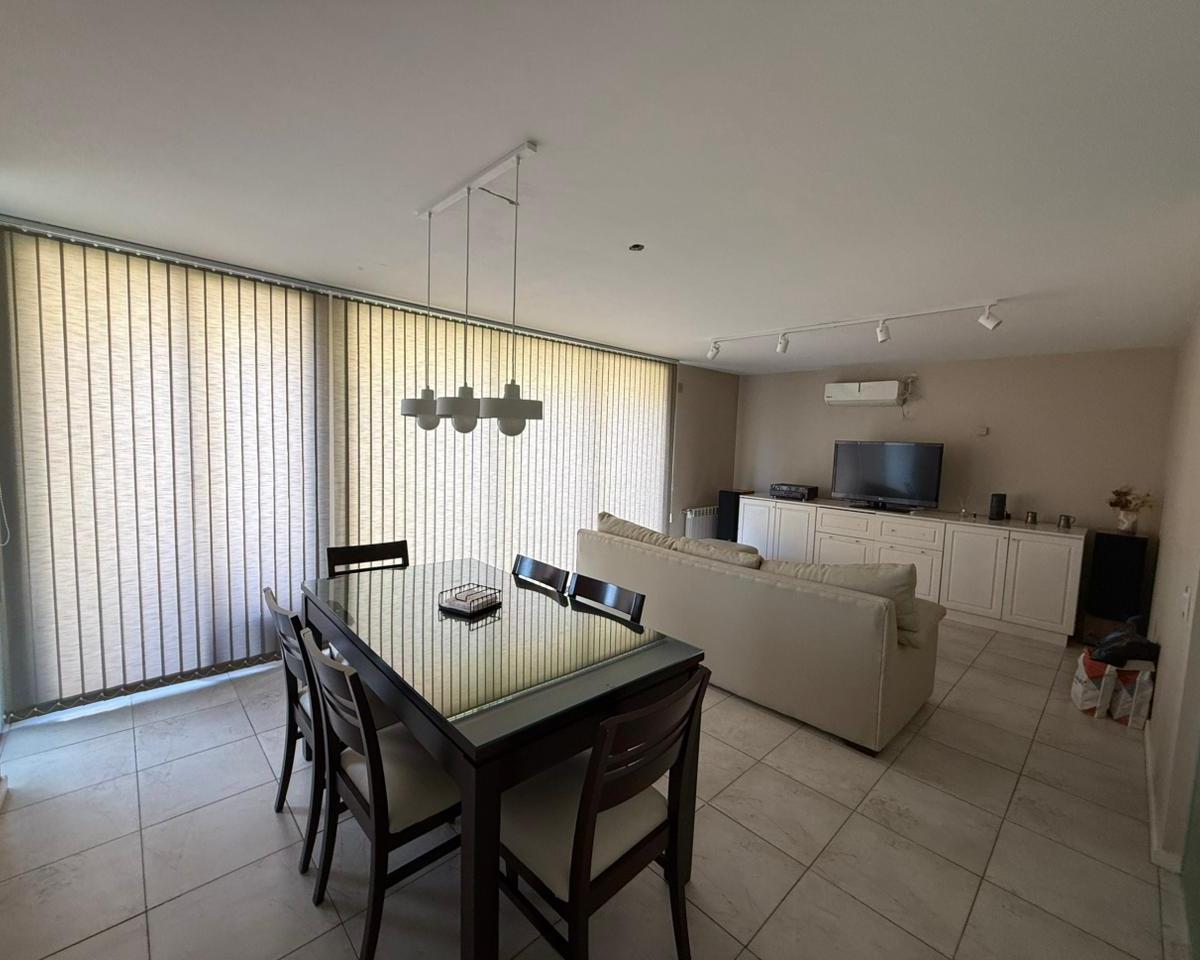 Dúplex 3 Dormitorios Villa Pehuén Villa Allende Santiago Derqui al 900