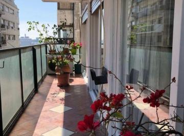 Departamento de 4 ambientes, Recoleta · Venta o Alquiler Todo Luz, Excelente Ubicacion, 4 Amb + Dep + Cochera en Recoleta