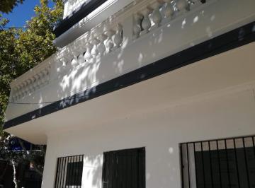 Casa en Venta de 6 ambientes · Vendo Casa Ideal Oficinas o Clinica
