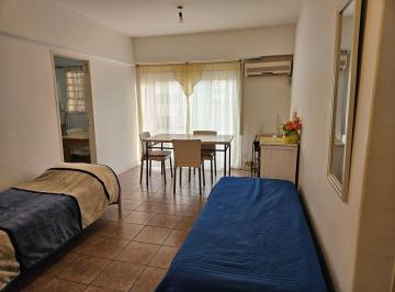 Departamento de 2 ambientes, Mar del Plata · Dos Ambientes Amplios Se Vende, zona Plaza Mitre