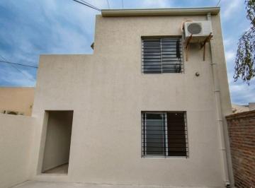 Departamento · 40m² · 2 Ambientes · 1 Cochera · Departamento 2 Ambientes con Cochera y Jardín en Venta en Luján Oportunidad