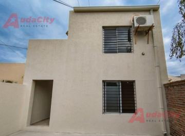 Departamento · 40m² · 2 Ambientes · 1 Cochera · Departamento 2 Ambientes con Cochera y Jardín en Venta en Luján Oportunidad