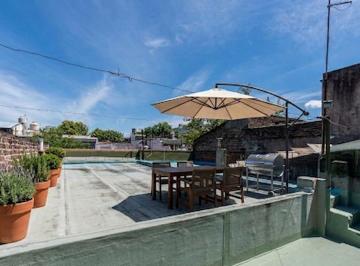 Casa · 138m² · 4 Ambientes · 2 Cocheras · Casa - 4 Amb - Doble Cochera, Patio y Terraza - Quilmes Al 600 - Pompeya