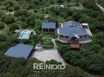 Casa · 500m² · 2 Dormitorios · 3 Cocheras · Casa Venta La Cumbre Cruz Chica 2 Dorm Pileta Espectarcular