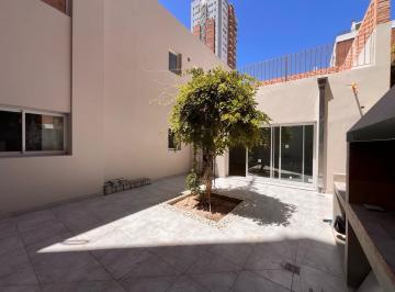 Casa · 145m² · 5 Ambientes · Venta Casa de Pasillo de 3 Dorm. en Barrio Lourdes, Rosario.