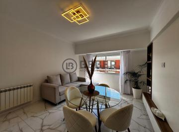 Departamento · 64m² · 3 Ambientes · En Venta Departamento de 3 Ambientes a La Calle Reciclado, Centro Mar del Plata