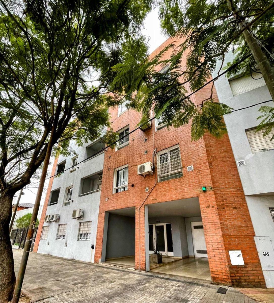 Calle 47 no 1371