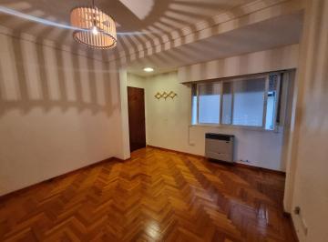 Casa · 45m² · 2 Ambientes · 1 Cochera · Venta 2 Amb. Apto Prof. C/cochera