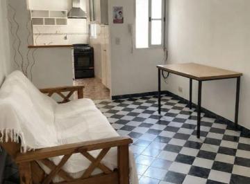 PH de 2 ambientes, Balvanera · Oportunidad! Se Vende un Departamento de 2 Ambientes Al Frente con Balcón - Balvanera