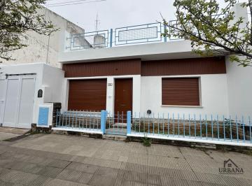 Casa · 1 Dormitorio · 1 Cochera · Casa Barrio Pacifico