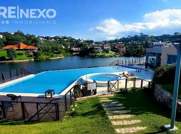 Casa · 160m² · 2 Dormitorios · 4 Cocheras · Duplex Villa Carlos Paz 2 Dor Suite Pileta Parque