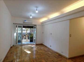 Oficina comercial · 87m² · 4 Ambientes · Oficina en Recoleta