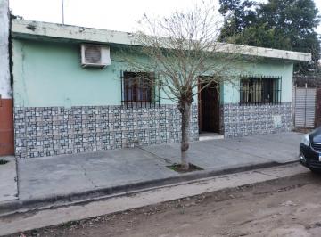 Casa de 8 ambientes, San Pedro de Jujuy · Casa en Venta Barrio Belgrano · 4 Hab · Patio · Gas · Escritura · San Pedro Juju