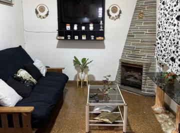 PH · 86m² · 3 Ambientes · Casa Tipo PH en Venta 3 Amb/jardín en Ramos Mejía