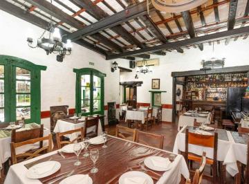 Casa · 242m² · 7 Ambientes · Venta Propiedad Historica Unica con Resto y Museo