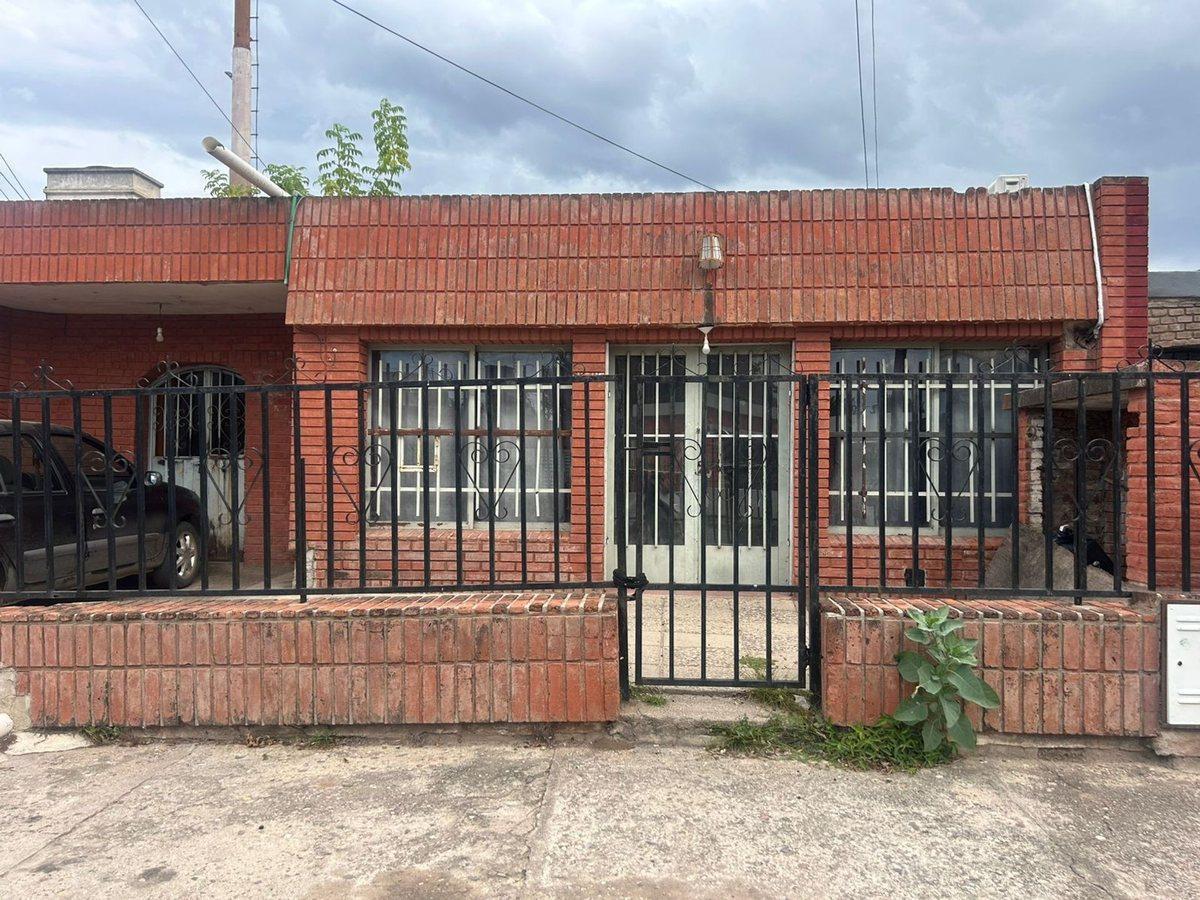 Santiago Larraguibel 4600