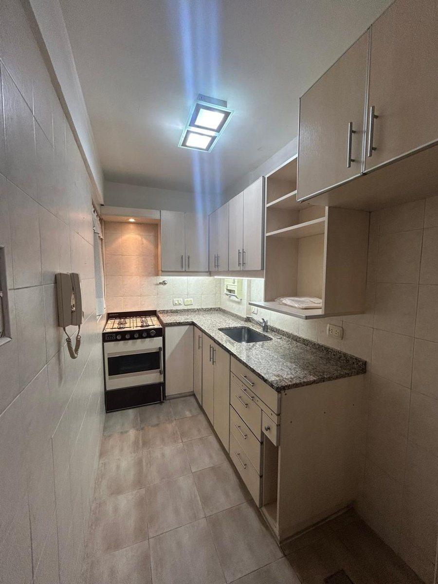 Avenida Rivadavia 4300