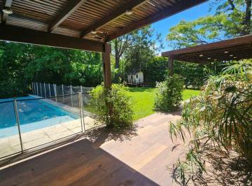 Casa · 194m² · 5 Ambientes · 5 Cocheras · Casa 5 Amb C/ Pileta Country Los Cardales Campana
