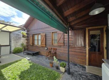 PH · 58m² · 3 Ambientes · 2 Cocheras · Venta PH 3 Amb Patio Cochera Moron Apto Credito