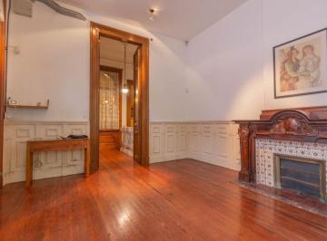 PH · 256m² · 5 Ambientes · PH Tipo Casa en Venta San Telmo 300 m² - Apto Cred