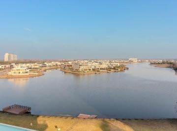 Departamento · 45m² · 2 Ambientes · 2 Cocheras · Venta Departamento 2 Amb Qbay Golf a La Laguna