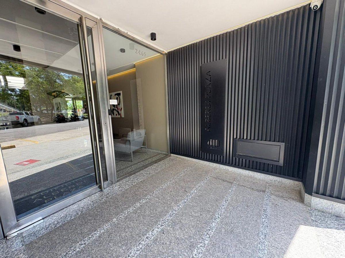 Rivadavia 2400,  Ciudad de Santa Fe, Santa Fe