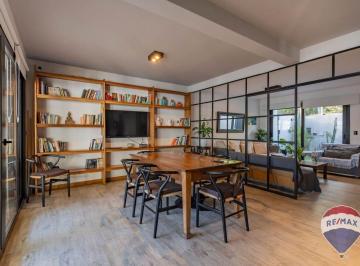 Casa · 121m² · 3 Ambientes · 1 Cochera · Casa en Venta City Bell, La Plata