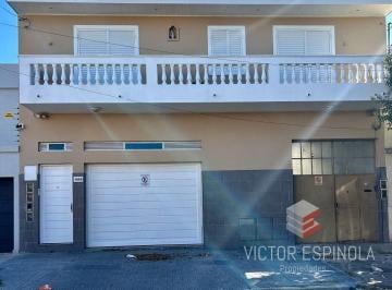 VEP-VEP-726_2 · Alquiler Casa Tipo PH Villa Bsoch 5 Ambinetes 2 Baños 2 Cocheras