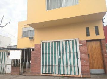 PH · 120m² · 3 Ambientes · 1 Cochera · PH 3 Amb con Cochera y Terraza, Wilde