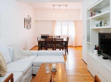 Casa · 164m² · 5 Ambientes · Venta Casa Tres Dorm. y Terraza Apto Credito