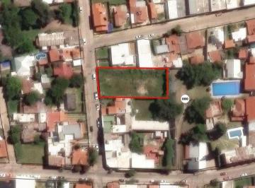 Terreno · 927m² · Venta de Lote en La Falda