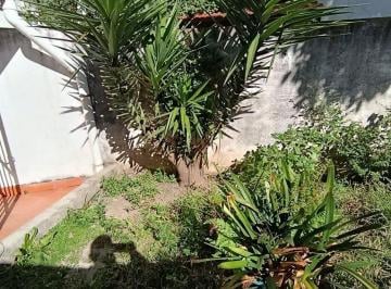 Departamento · 28m² · 2 Ambientes · Venta Depto 2 Amb. con Fondo Propio Villa Urquiza