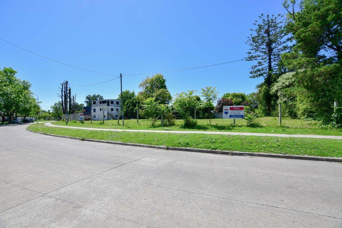 Calle 37 Entre 126 y 127 600,  Berisso, Berisso