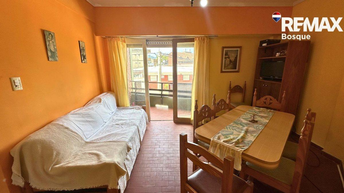 Paseo 138 y Av 3 Villa Gesell 300