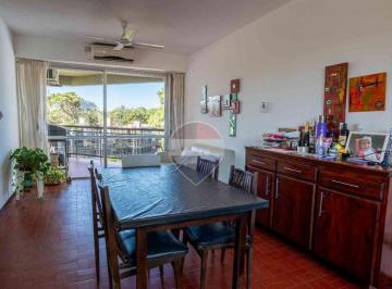 Departamento · 67m² · 3 Ambientes · 1 Cochera · Departamento Tres Ambientes Cochera Centro Pinamar