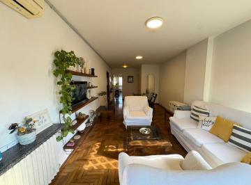 Departamento · 70m² · 3 Ambientes · 1 Cochera · Departamento 2 Dorm. Chacabuco - Cochera