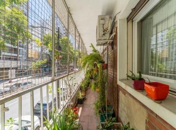 Departamento · 130m² · 4 Ambientes · Venta 4 Amb C/ Depen Almagro Balcón y Patio