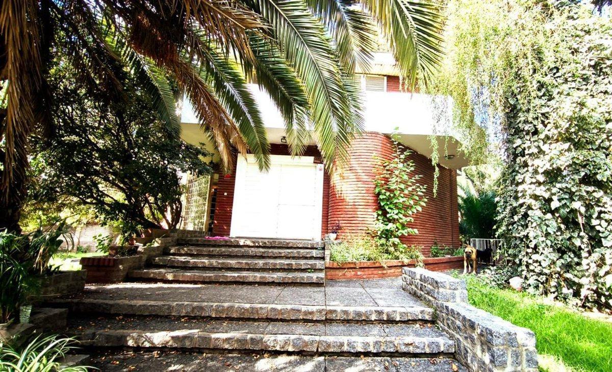 Remedios de Escalada 4000,  Villa Luzuriaga, La Matanza