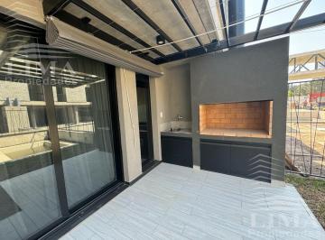 Casa · 131m² · 5 Ambientes · 1 Cochera · Casa 4 Dorm.. Green Fisherton, Wilde 400 Bis