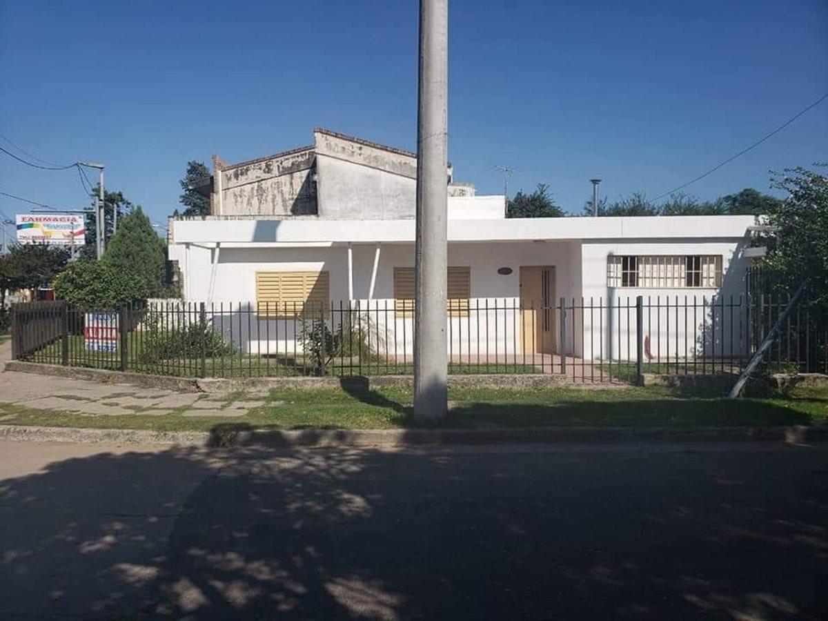 Avenida Alfonsina Storni 0