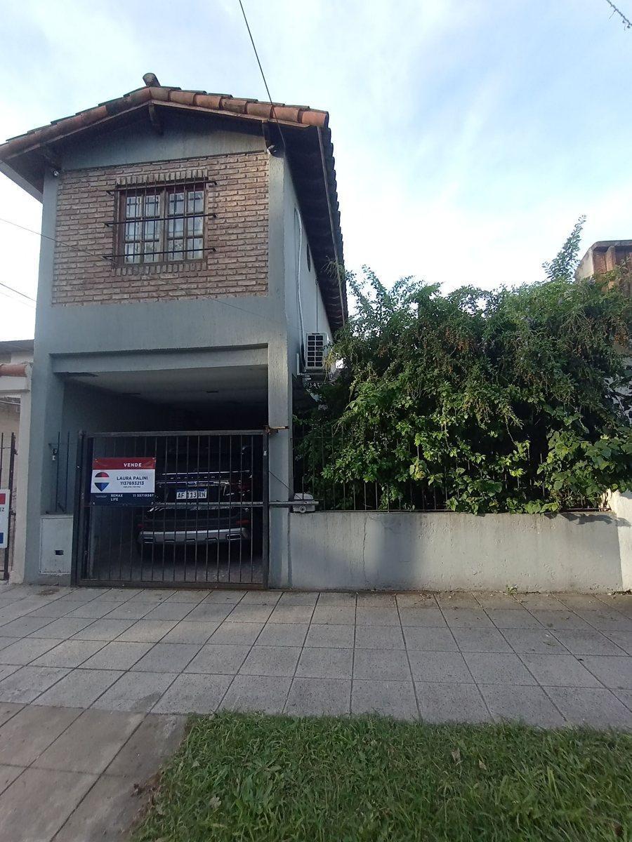 Roque Sáenz Peña 1600