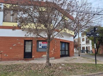 Local comercial · 325m² · Venta Casa 3 Dorm. con Local en Matheu