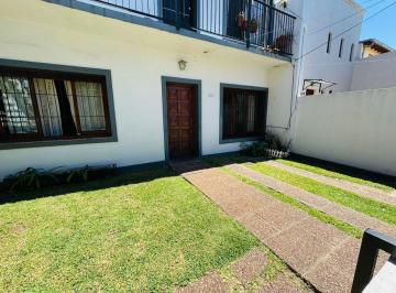 PH · 91m² · 4 Ambientes · 1 Cochera · Venta PH 4 Amb en Pb Cochera Jardin Parrilla Munro